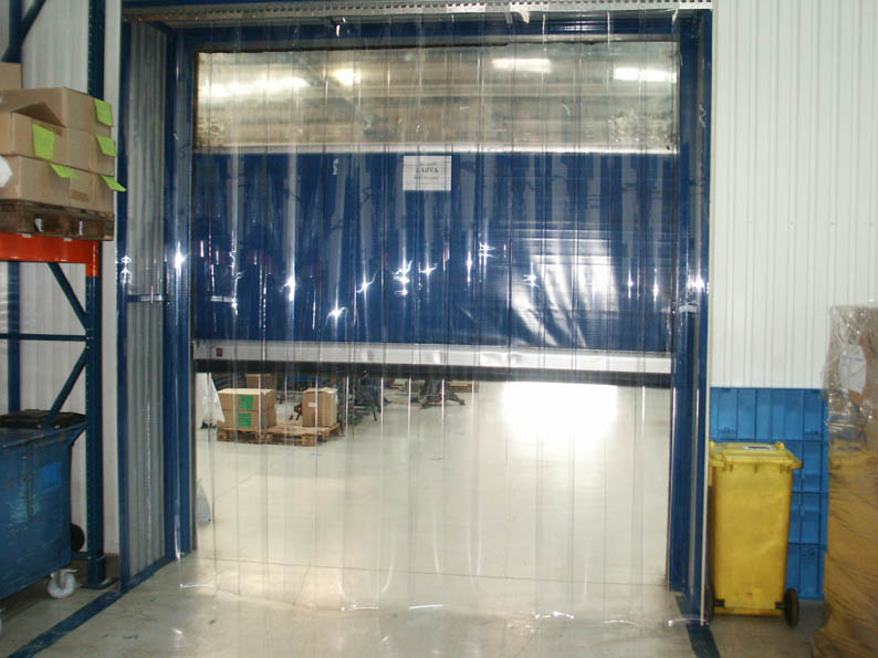 dverový otvor pre výrobnú halu